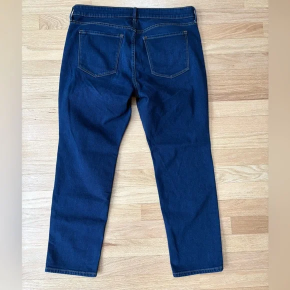 Old Navy Mid-Rise Power Slim Straight Leg Jeans Size 14 Short - Picture 4 of 9